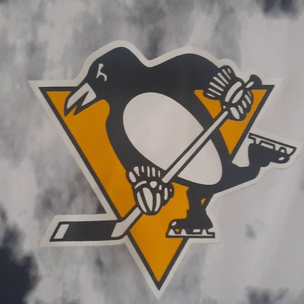 New NHL Penguins crop top tshirt size large 10/12 - Picture 3 of 6